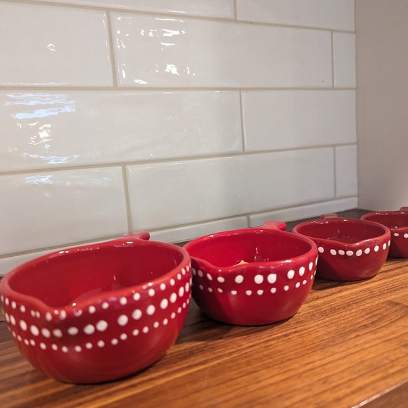 Crate & Barrel measuring cup set - Picture 10 of 16